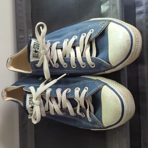 Converse size 10.5/m